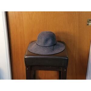 NWT - Phenix Wool Hat With Leather Trim - Charcoal - One Size